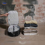 vacubag tas comprimeert kleding tot drie keer voor licht reizen www.middo.nl